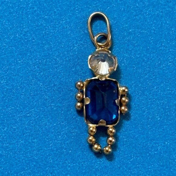14K Yellow Gold Boy Charm/Pendant - Picture 2 of 15